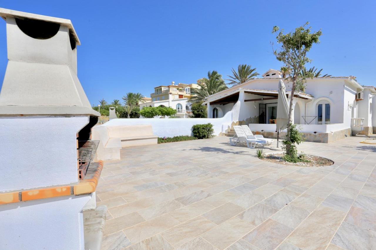Urbanizacion El Oasis, 20 Villas En 1ª Linea Playa Dénia Esterno foto