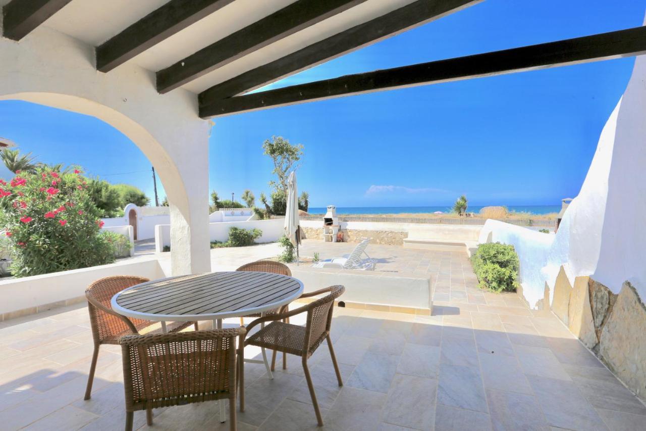 Urbanizacion El Oasis, 20 Villas En 1ª Linea Playa Dénia Esterno foto