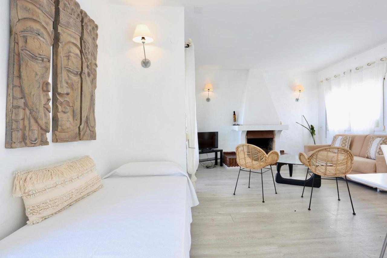 Urbanizacion El Oasis, 20 Villas En 1ª Linea Playa Dénia Esterno foto