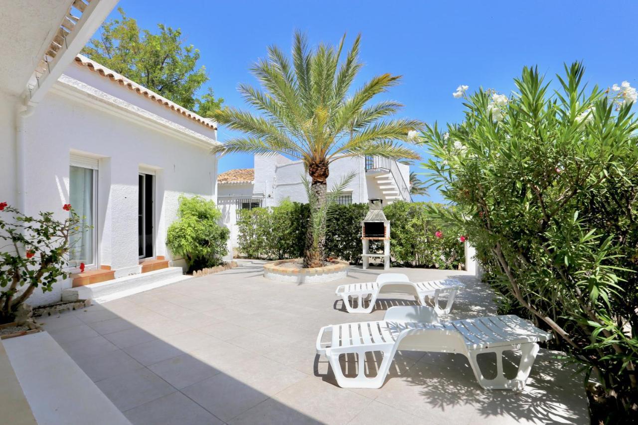 Urbanizacion El Oasis, 20 Villas En 1ª Linea Playa Dénia Esterno foto