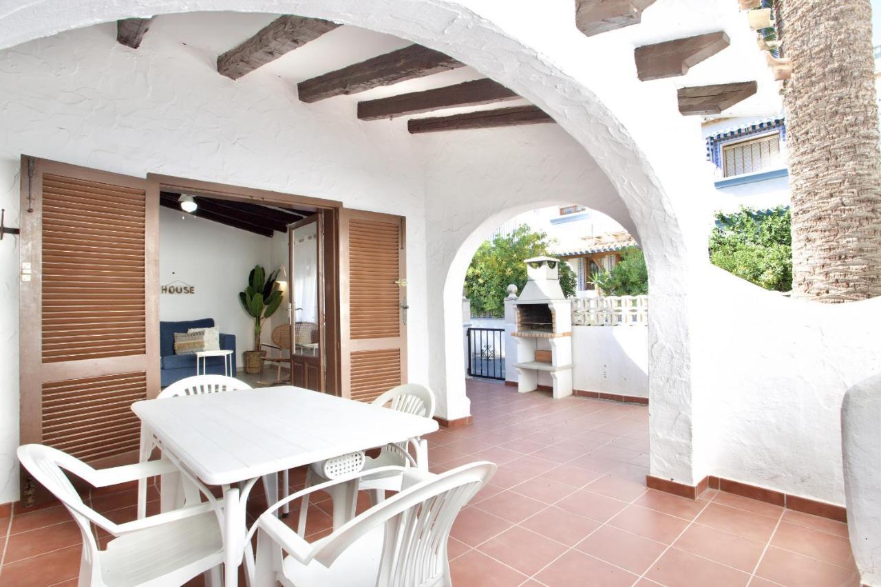 Urbanizacion El Oasis, 20 Villas En 1ª Linea Playa Dénia Esterno foto